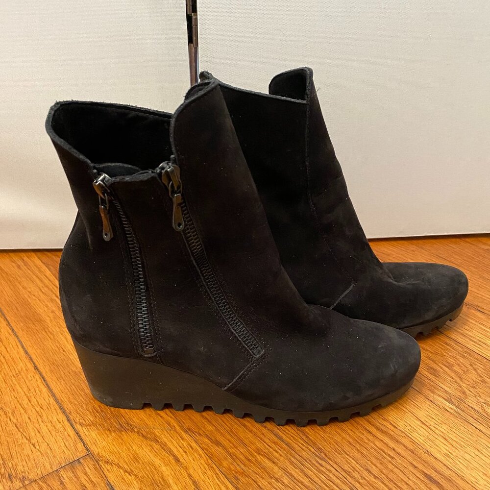 Arche, French design, nubuck/leather, ankle boot, size 36 (size 5-6 U.S.)